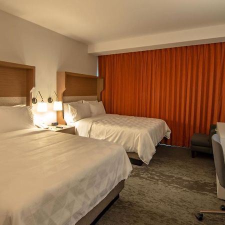 Holiday Inn & Suites - Merida La Isla By Ihg Ngoại thất bức ảnh