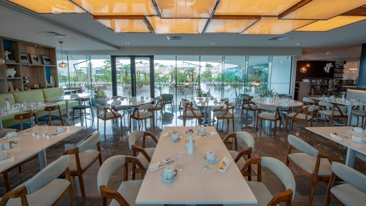 Holiday Inn & Suites - Merida La Isla By Ihg Ngoại thất bức ảnh