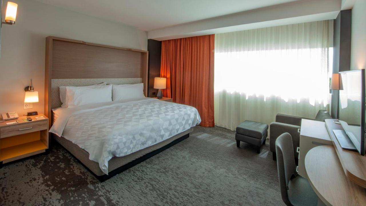 Holiday Inn & Suites - Merida La Isla By Ihg Phòng bức ảnh